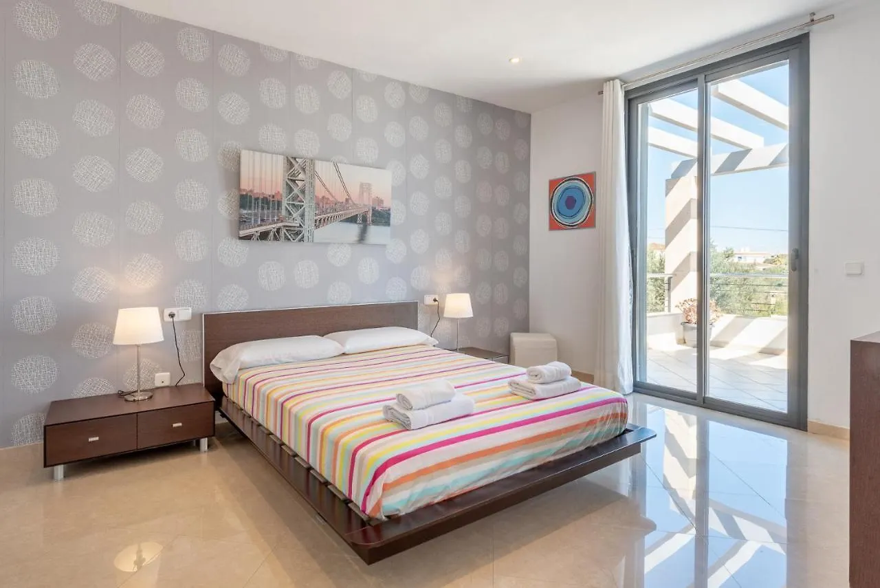 Villa Varadero By Mallorca House Rent Portocolom