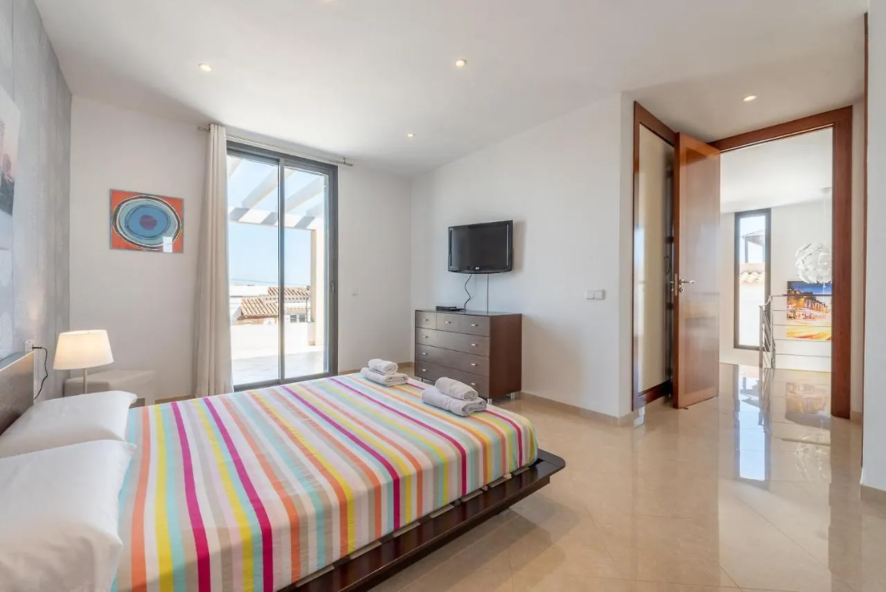Villa Varadero By Mallorca House Rent Portocolom